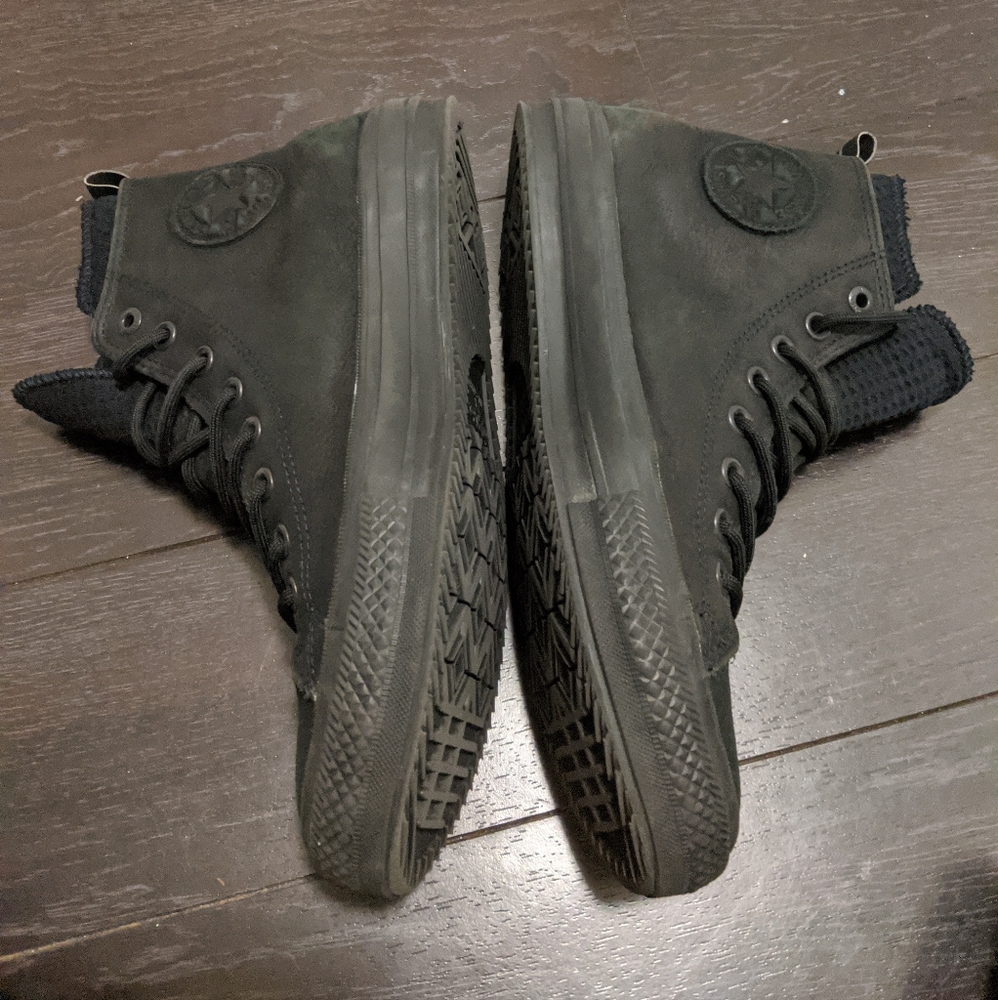 Chuck Taylor All Star Waterproof high tops sz8.5